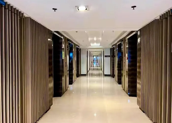 Sly Staycation At Shore Residences Mall Of