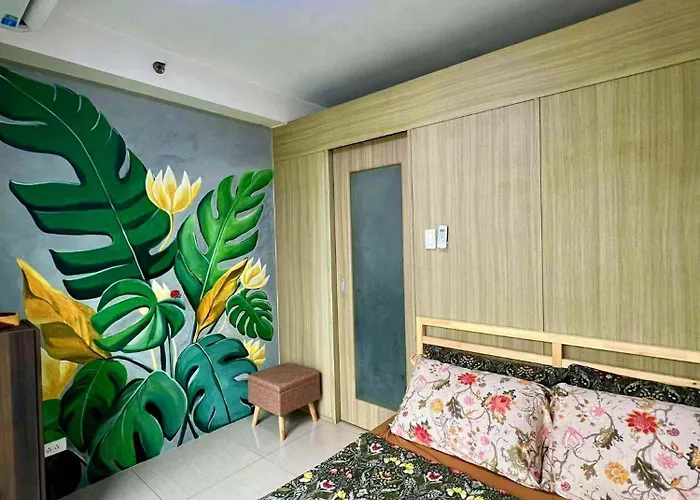 Отель Sly Staycation At Shore Residences Mall Of